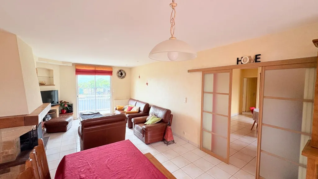 Maison 5 pièces à Bouzille