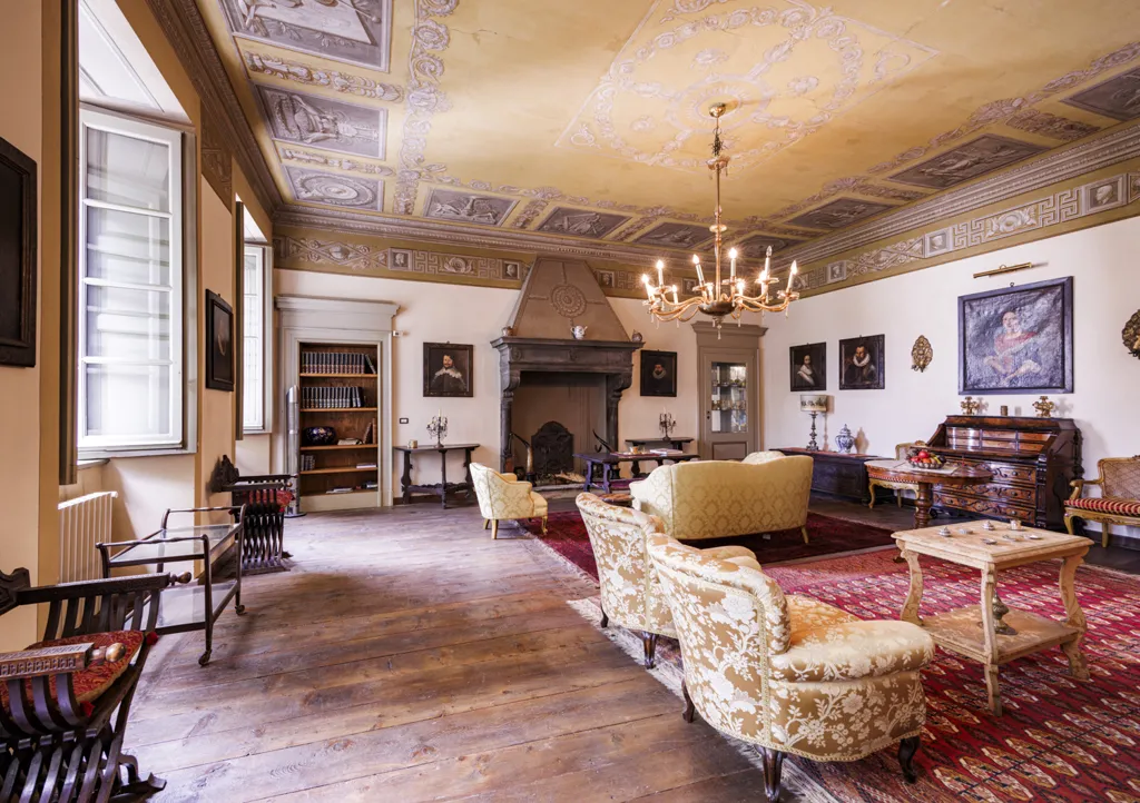 Séjour - Historical Palace with Renaissance Architecture in Sondrio