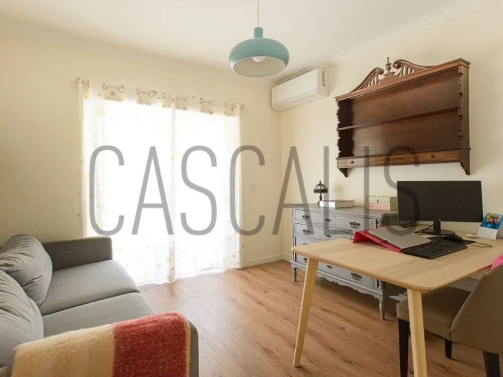 Chambres - Luxury Semidetached House with Terrace in Cascais