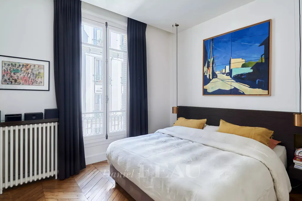 Magamistoad - Architect-Refurbished Apartment with Courtyard View in Paris VIIIe