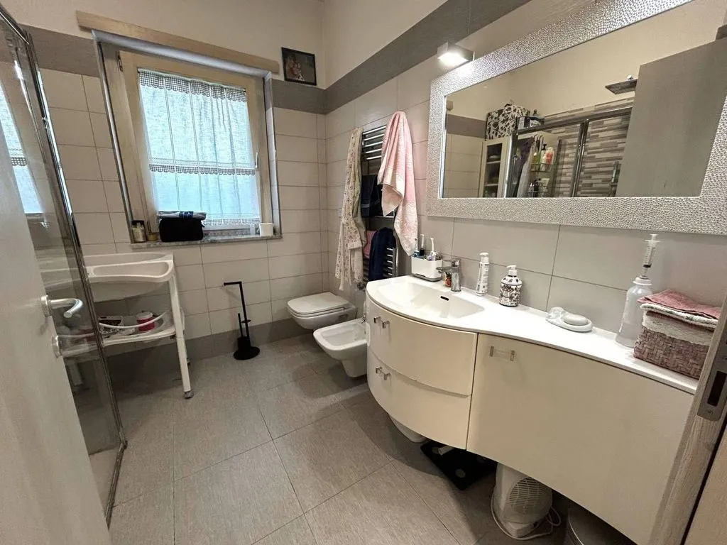 Salles de bain - Luxury Flat with Private Garden in Monteverde, Rome
