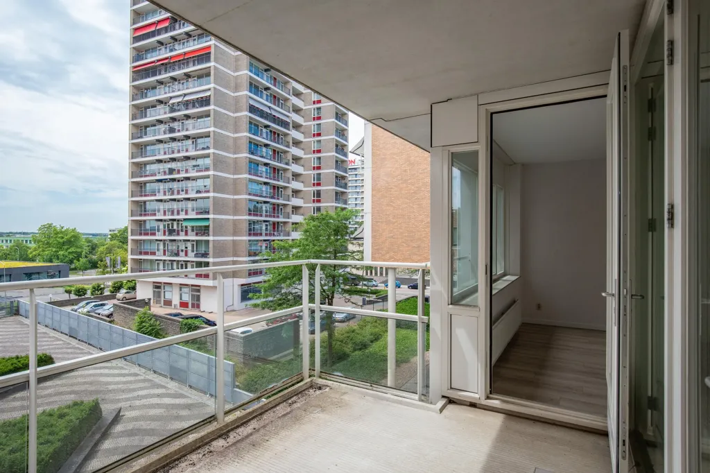 Balcone - Galerie Flat with Balcony in Heerlen