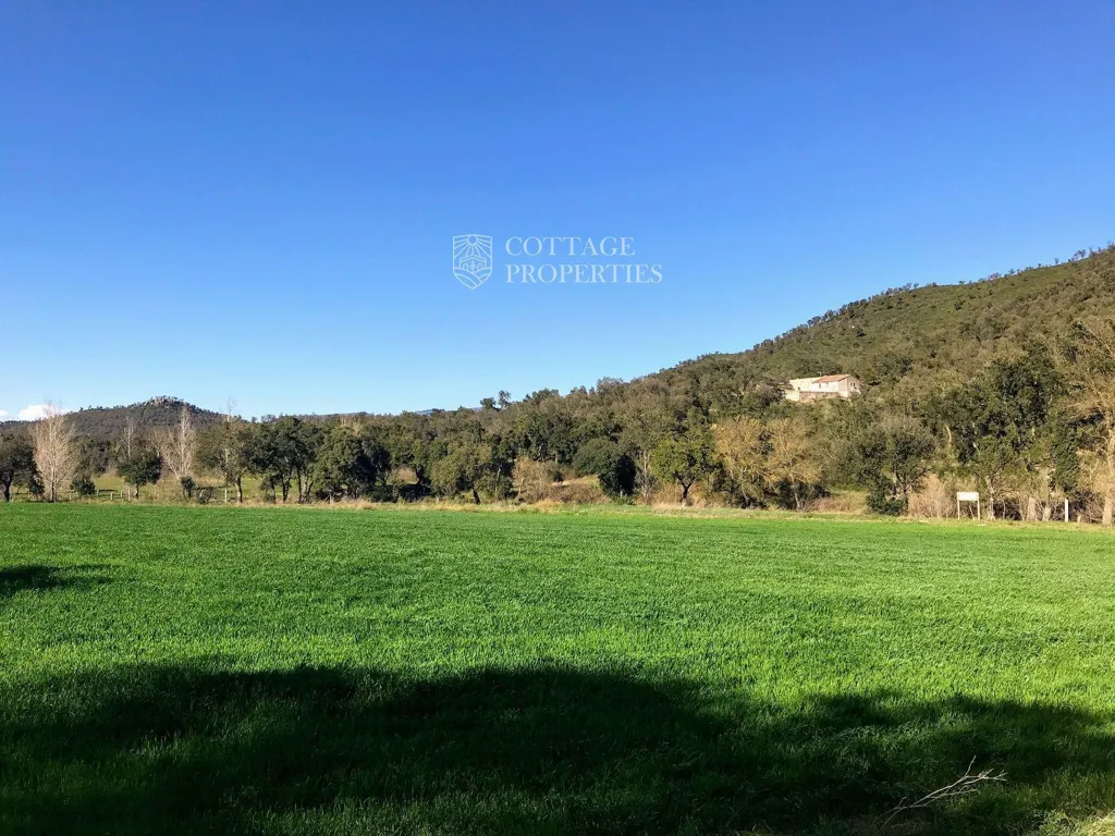 Jardin - Charming Farmhouse with Views in Darnius