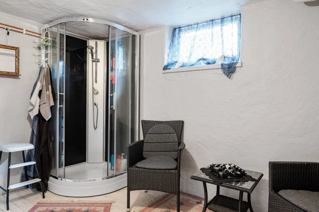 Vannitoad - Spacious Cottage with Garden in Ånge