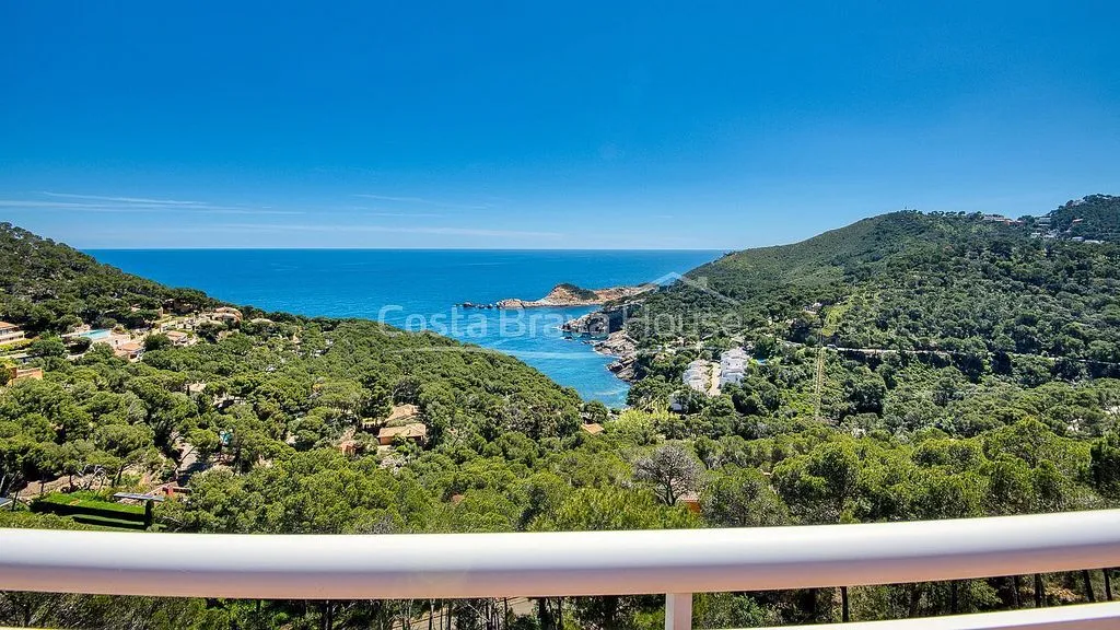 Balkon - Villa with Pool and Sea Views in Sa Tuna