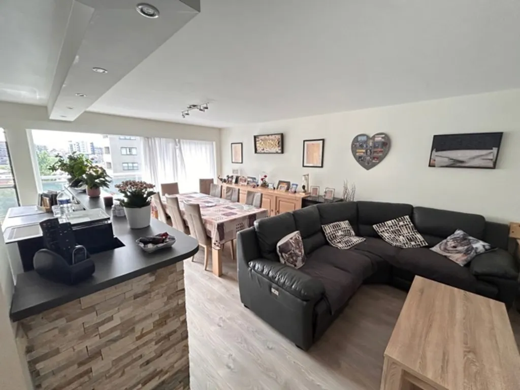 Séjour - Appartement 2 Chambres avec Terrasse à Uccle