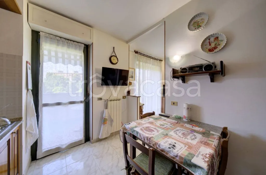 Söögituba - Apartment with Parking in Torino