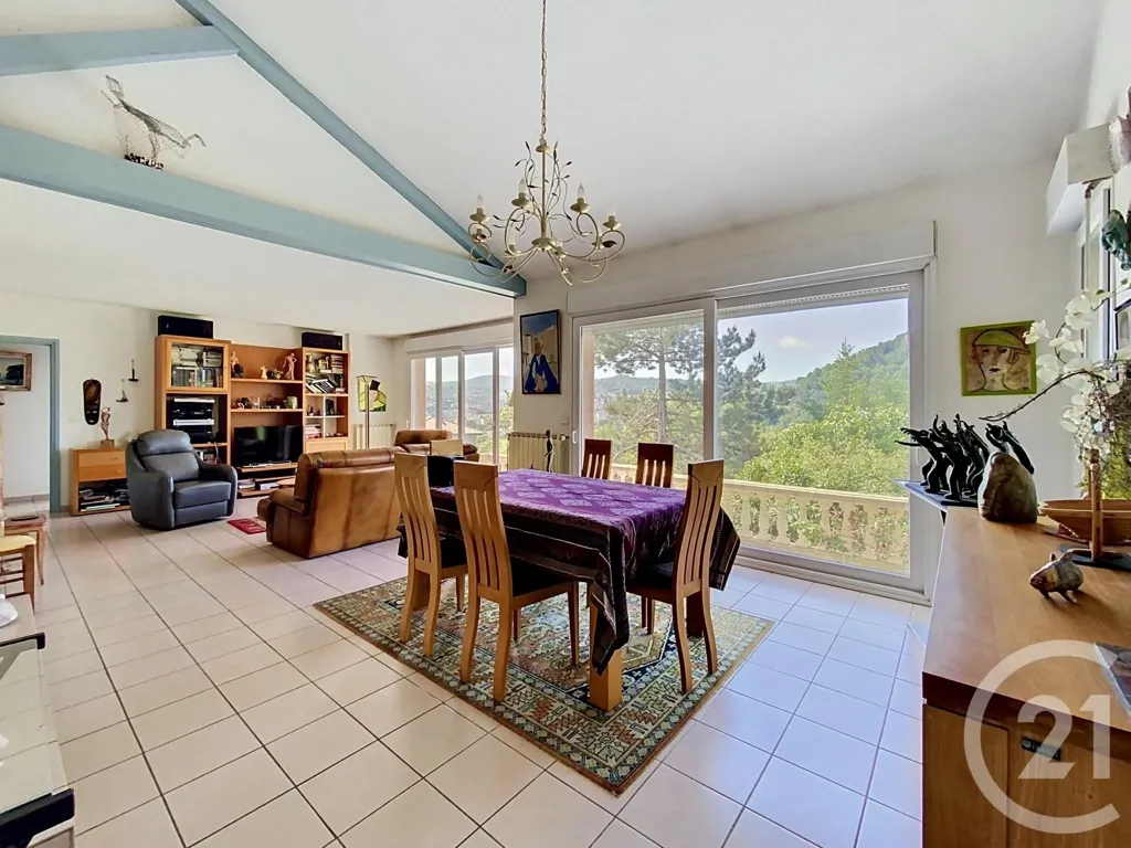 Salle à manger - Maison d'Architecte avec Vue Panoramique à Aiguilhe