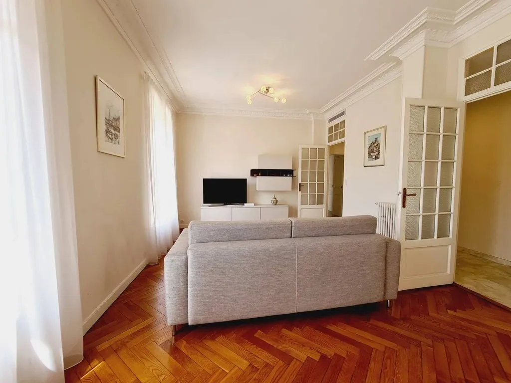 Living Room - Luxury Flat with Balcony in Cannes