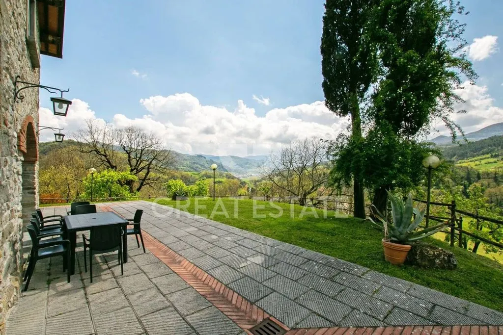 Terrass - Tuscan Farmhouse with Pool in Mugello