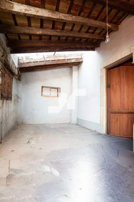Garage - Historic House with Character in Vila-real