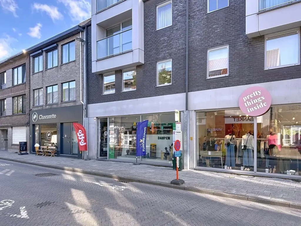 Välivaade - Retail Space with Wide Frontage in Aartselaar Centre