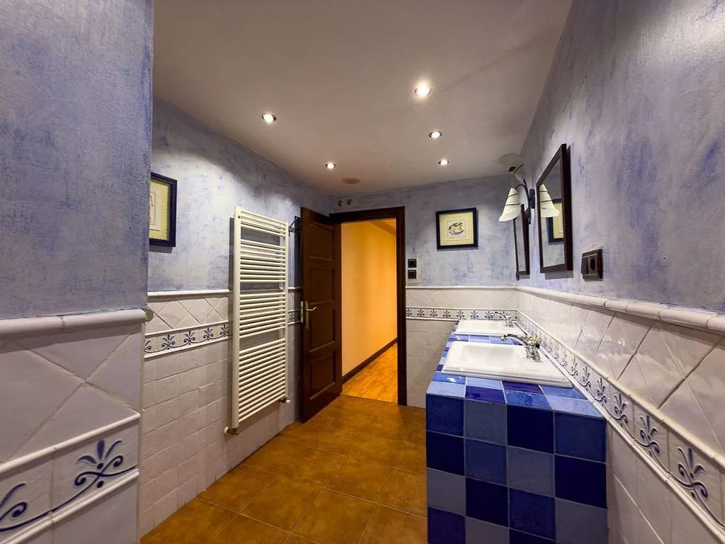 Salles de bain - Apartment with Garage in Lovaina, Vitoria