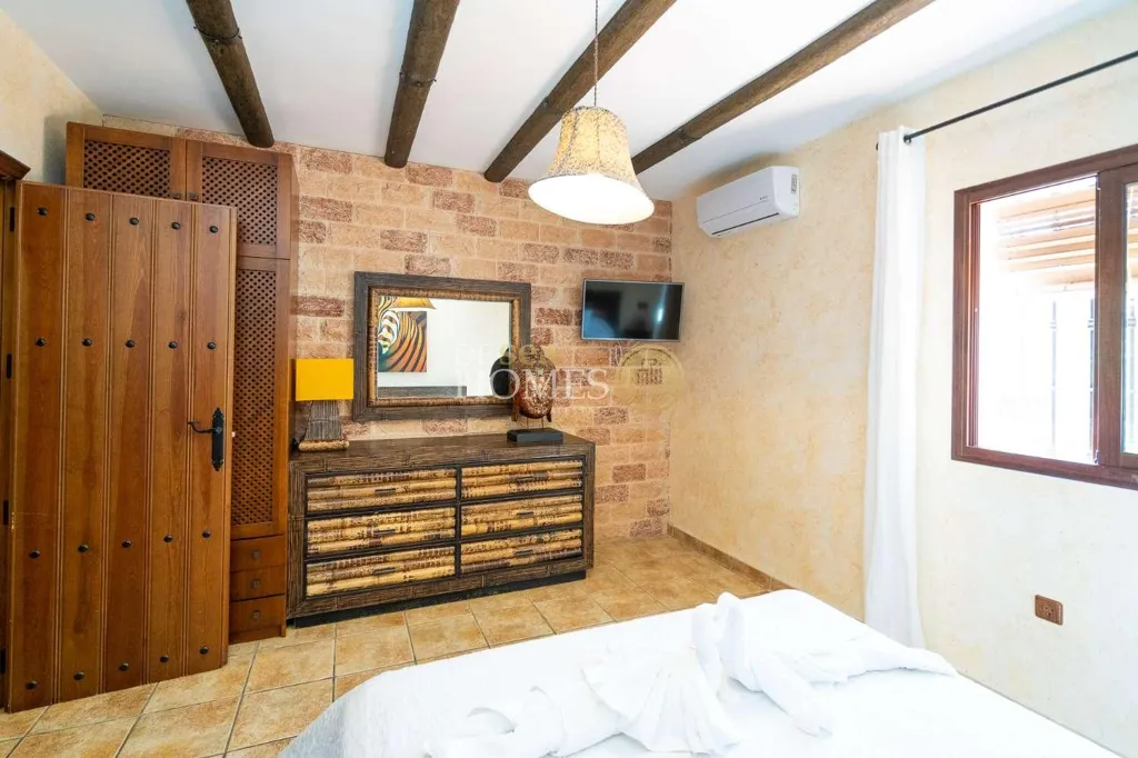 Magamistoad - Detached Villa with Pool in Frigiliana