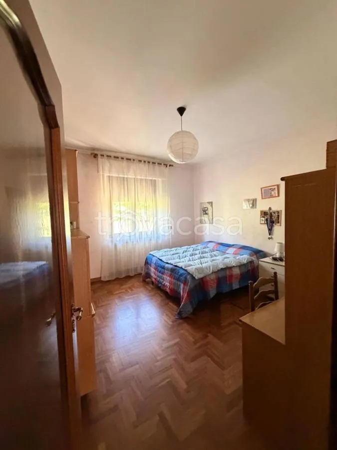 Magamistoad - Villa with Garden and Pool in Vezza d'Alba