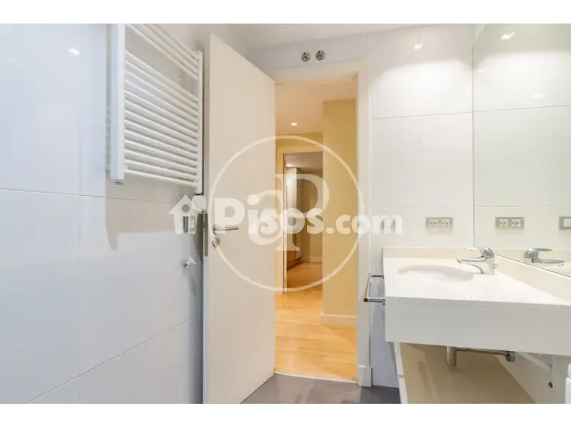 Bagni - Apartment with Garden Access in Jerónimos