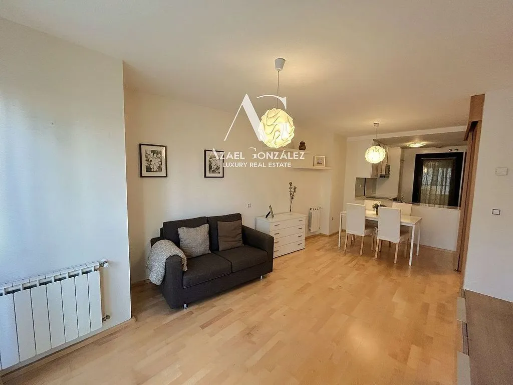 Elutuba - Charming Flat with Patio in Torrelavega Centre