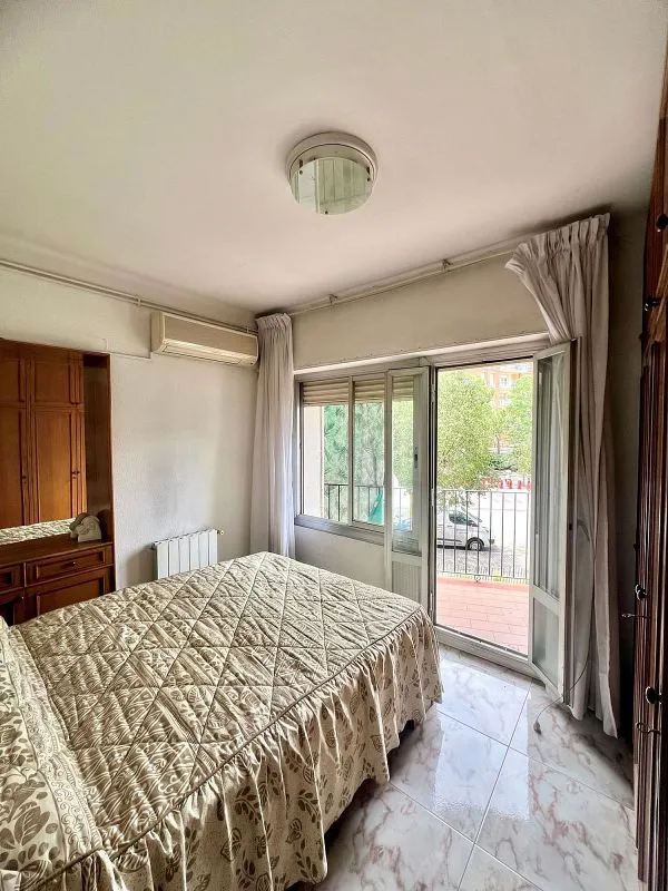 Chambres - Apartment with Balcony in Les Corts