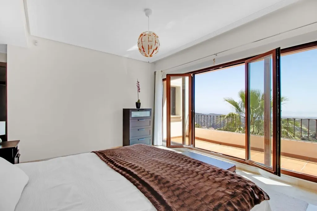 Magamistoad - Andalucian Villa with Pool in Benahavís