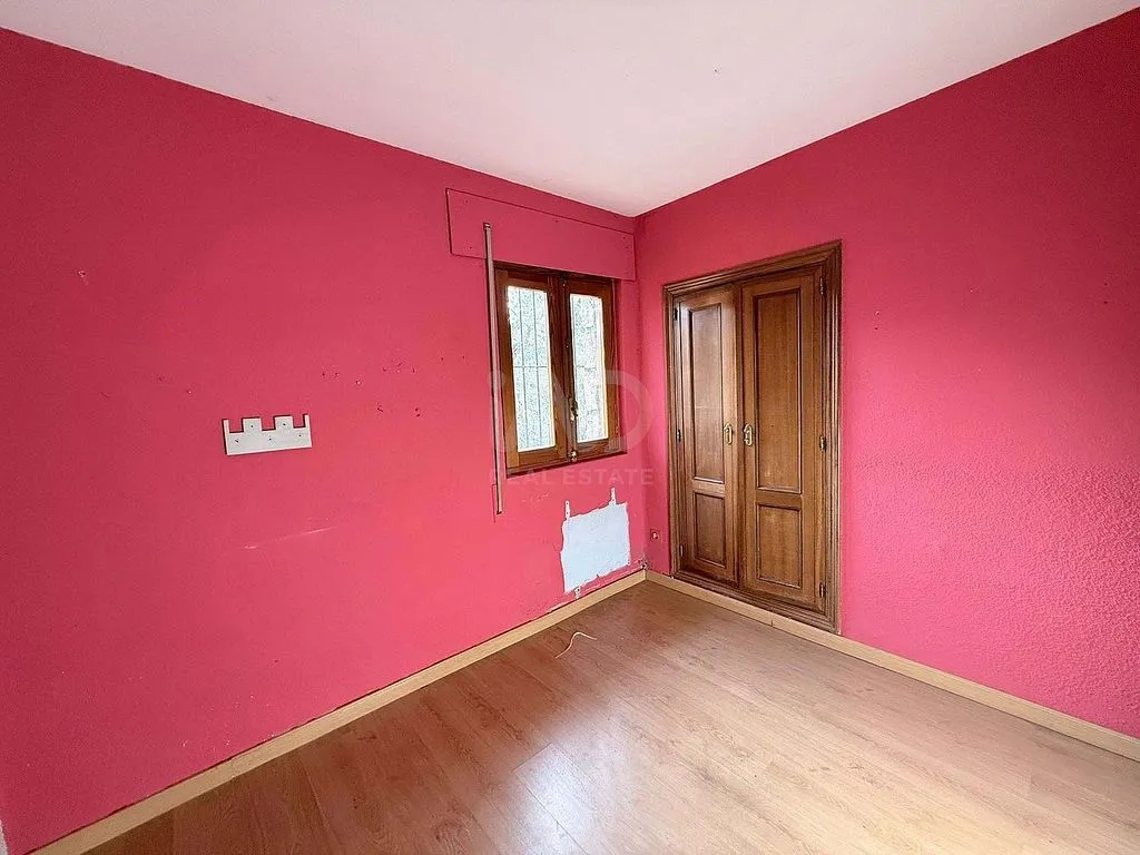 other_room
