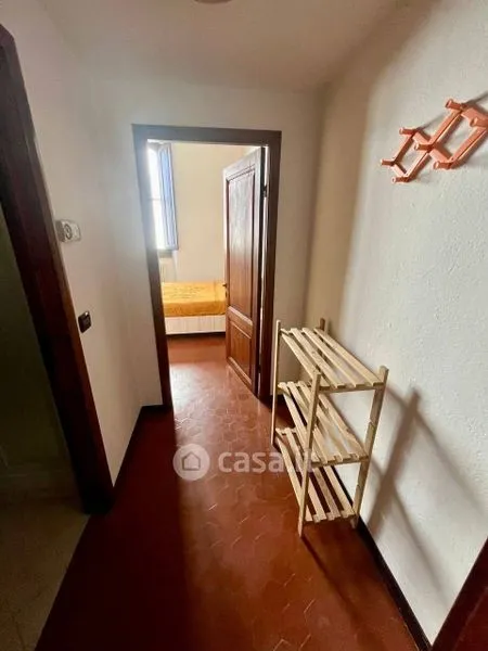 Esik - Charming Studio with Shared Courtyard in Arezzo Centre