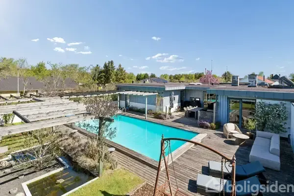 pool_area