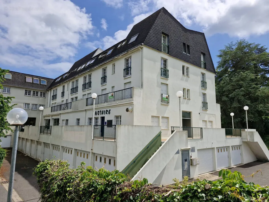 Välivaade - Secure Apartment with Balcony in La Roche Posay