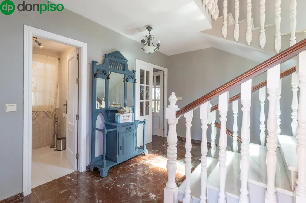 Entrée - Luxury Detached House with Pool in Zubia