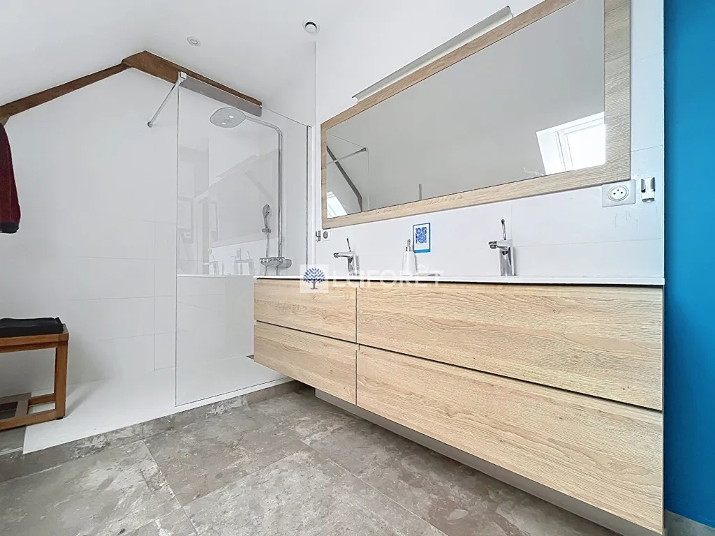 Badezimmer - Luxury Home with Pool in Baden Golf Area