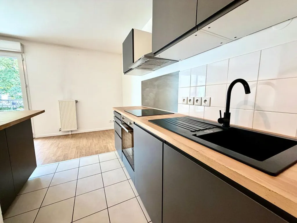 Cucina - 3-Bed Flat with Balcony in Saint-Ouen-l'Aumône