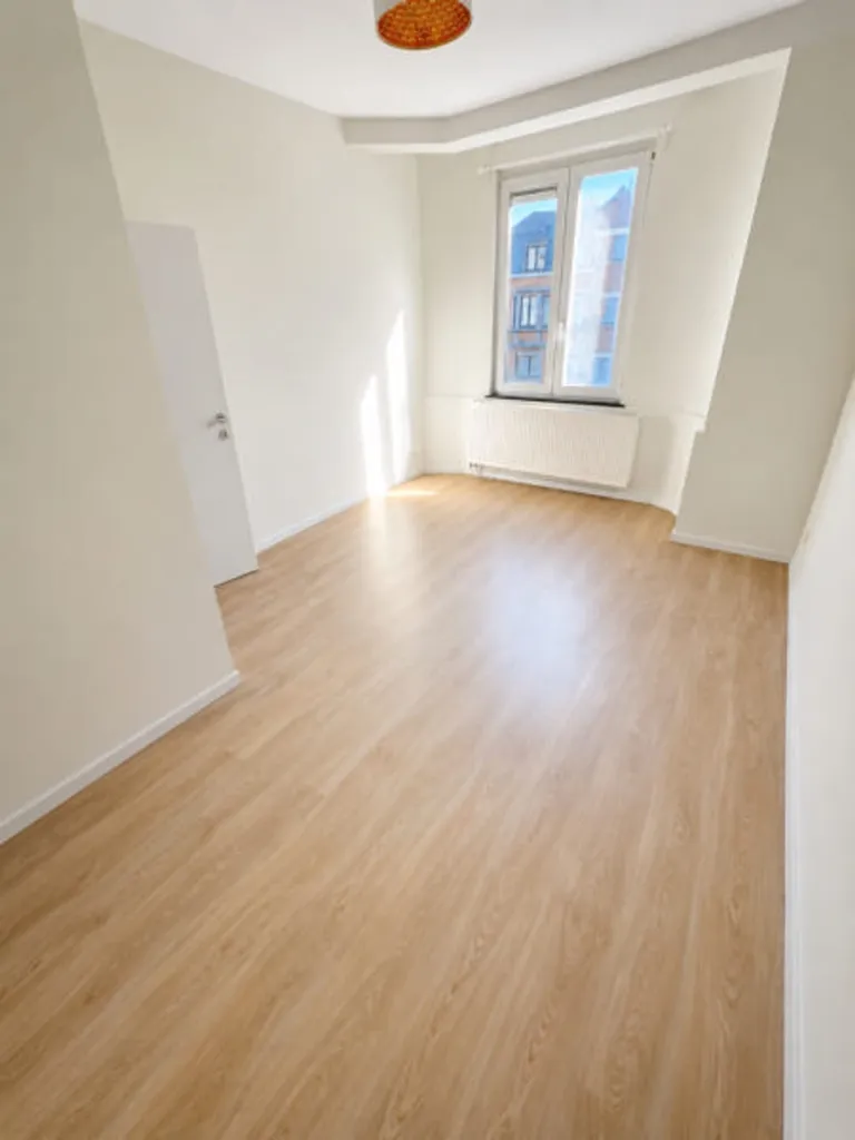 Pièces - Appartement 2 Chambres dans un Environnement Calme à Anderlecht