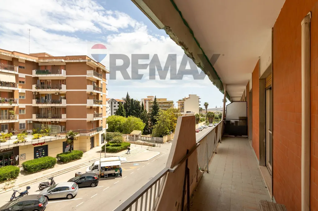 Balcon - Apartment with Balcony in Siracusa Centre