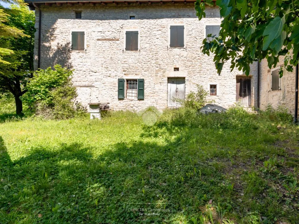 Välivaade - Rustic House with Panoramic View in Guiglia
