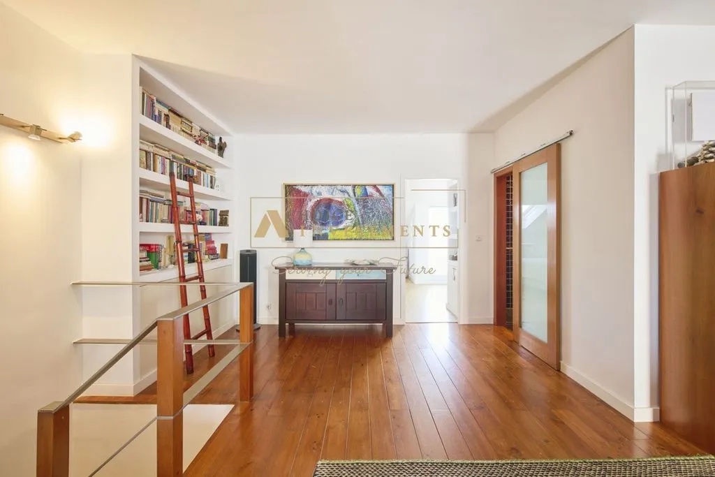 Entrée - Luxury Duplex Flat with Sea Views in Cascais