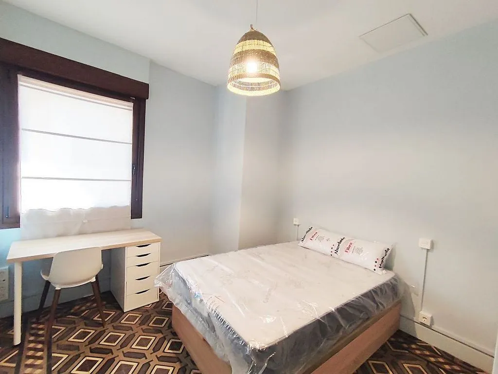 Magamistoad - Student-Friendly Duplex with Terrace in Deusto