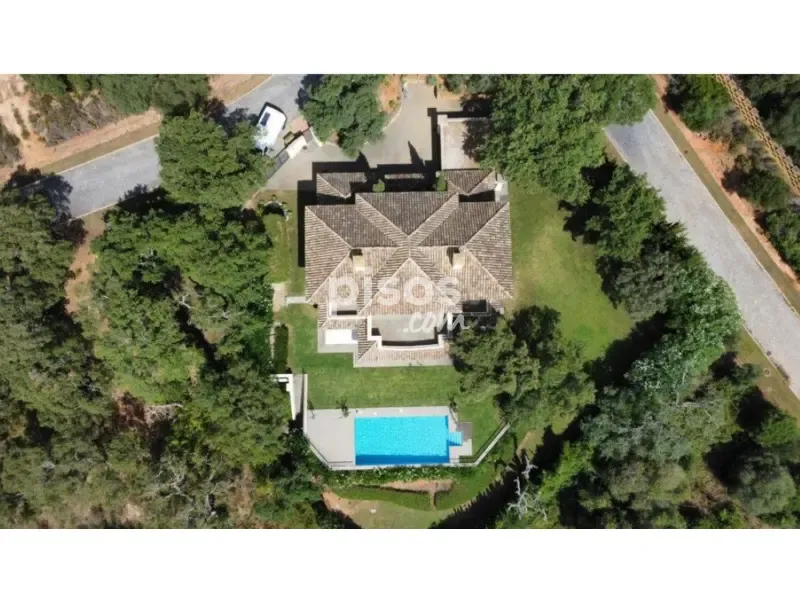 Vista aerea - Newly Built Villa with Pool in Sotogrande Alto