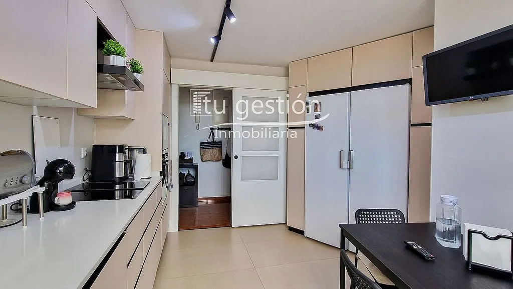 Köök - Luxury Flat with Pool in El Cónsul, Málaga