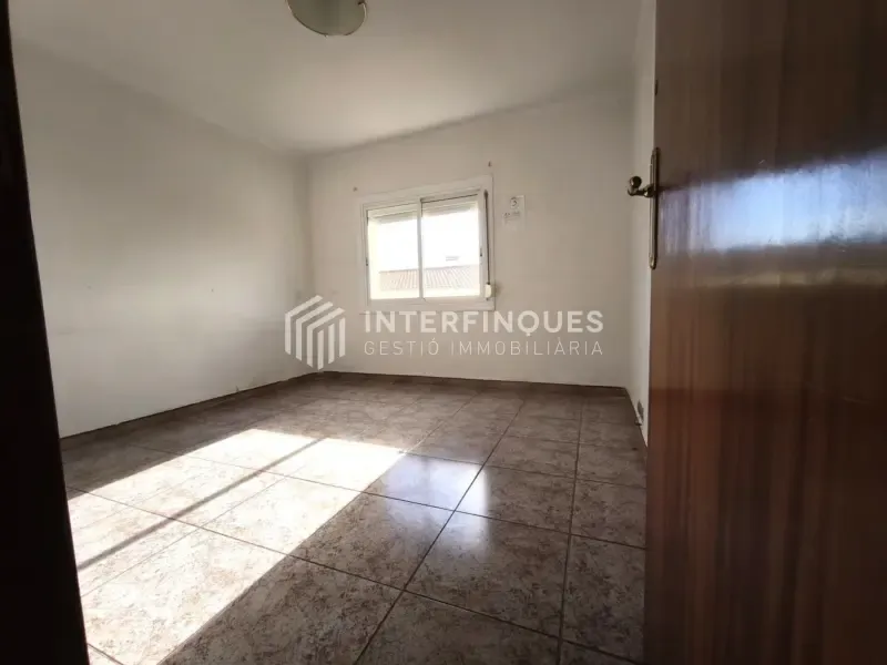 Toad - Apartment with Balcony in Badalona