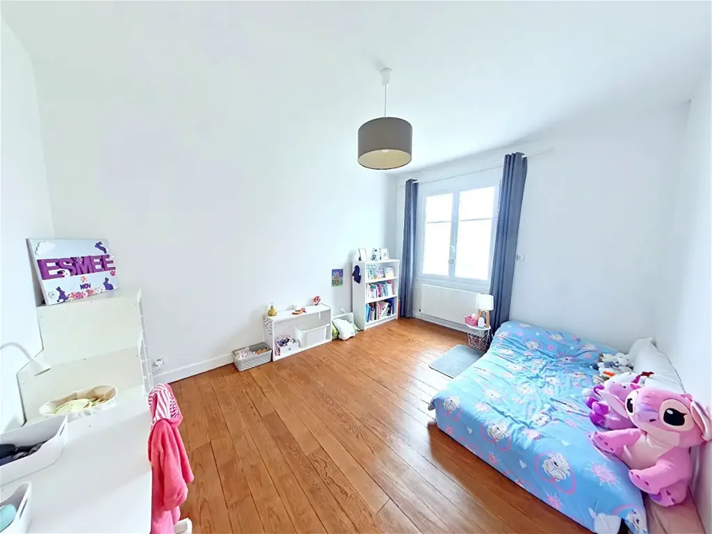 Maison 7 pièces à Loches