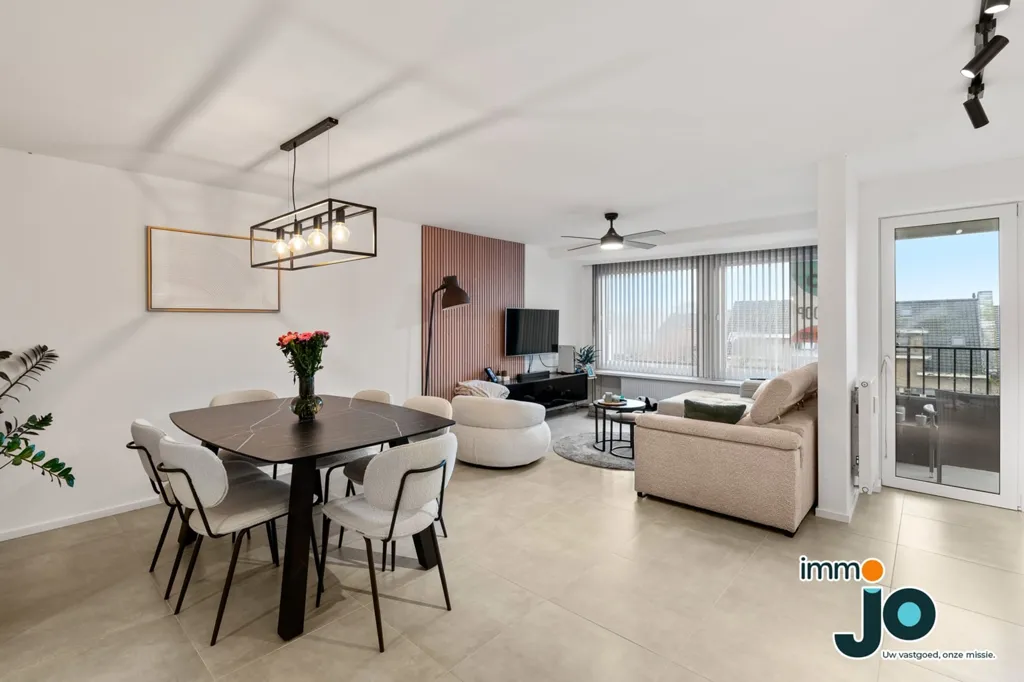 Sala da pranzo - Renovated Flat with Terraces in Ostend