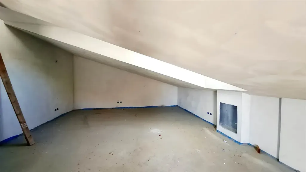 Pièces - Newly Built Attic Apartments with Terraces in Empoli