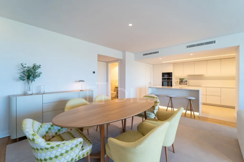 Salle à manger - T3 Apartment with River View in Vila Nova de Gaia