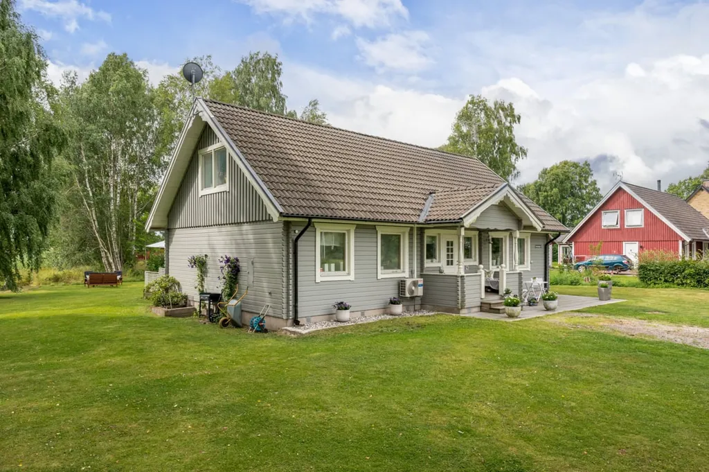 Extérieur - Charming Villa with Garden in Lantligt Setting