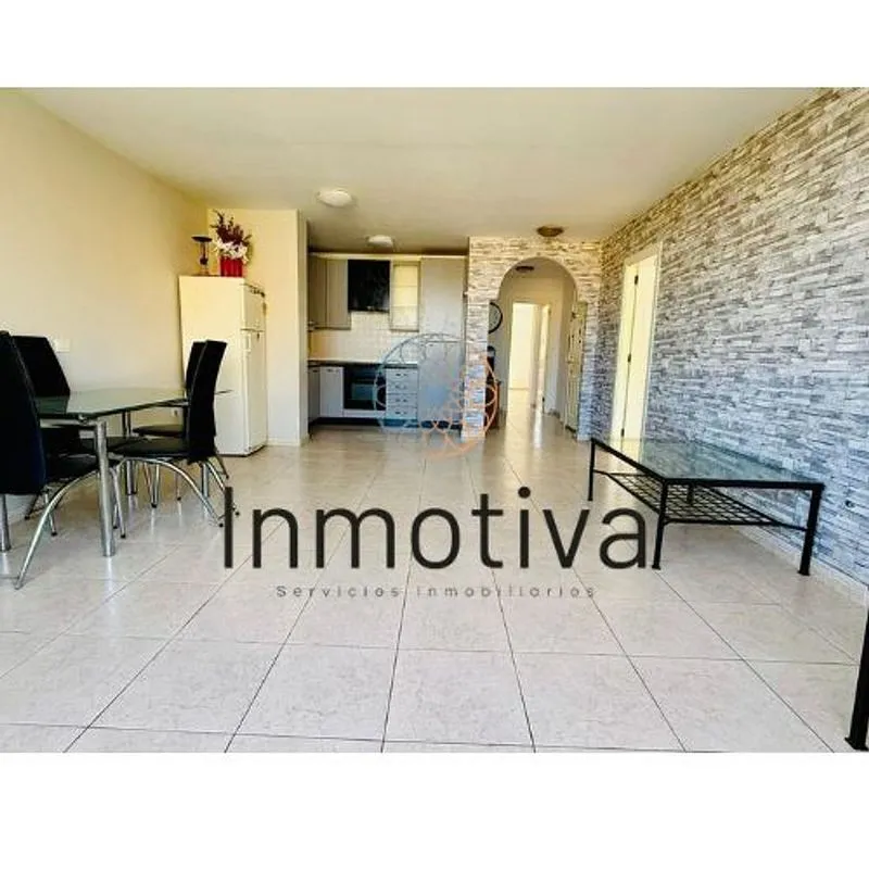 Soggiorno - Apartment with Balcony in San Isidro