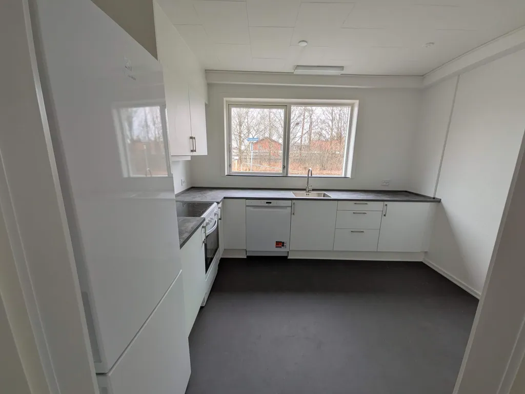 Cuisine - Ground-floor Apartment in Central Langeskov