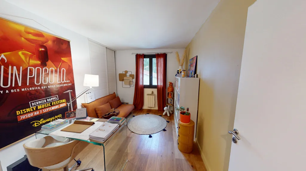 Bureau - Villa avec Piscine à Saint-Clément-de-Rivière