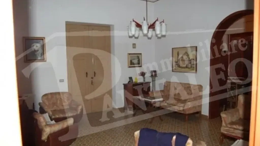 Maison 8 pièces à IT