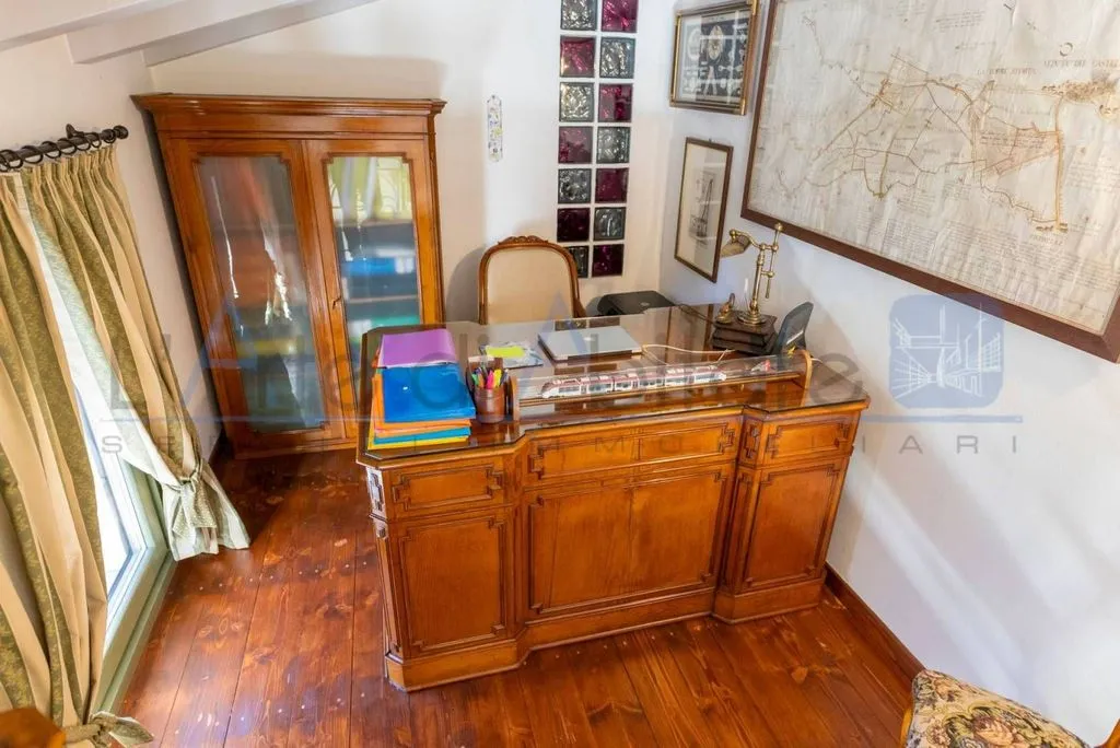 Kabinet - Luxury Villa with Private Garden in Oppeano
