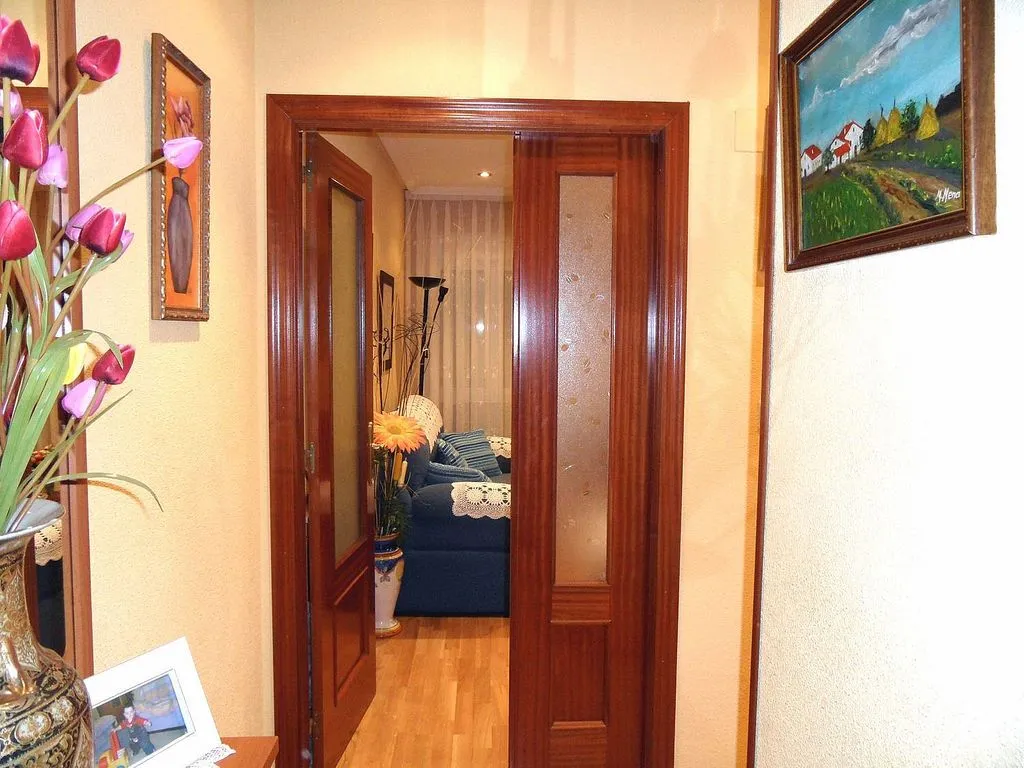 Esik - Ground Floor Flat in Private Urbanisation, Mieres