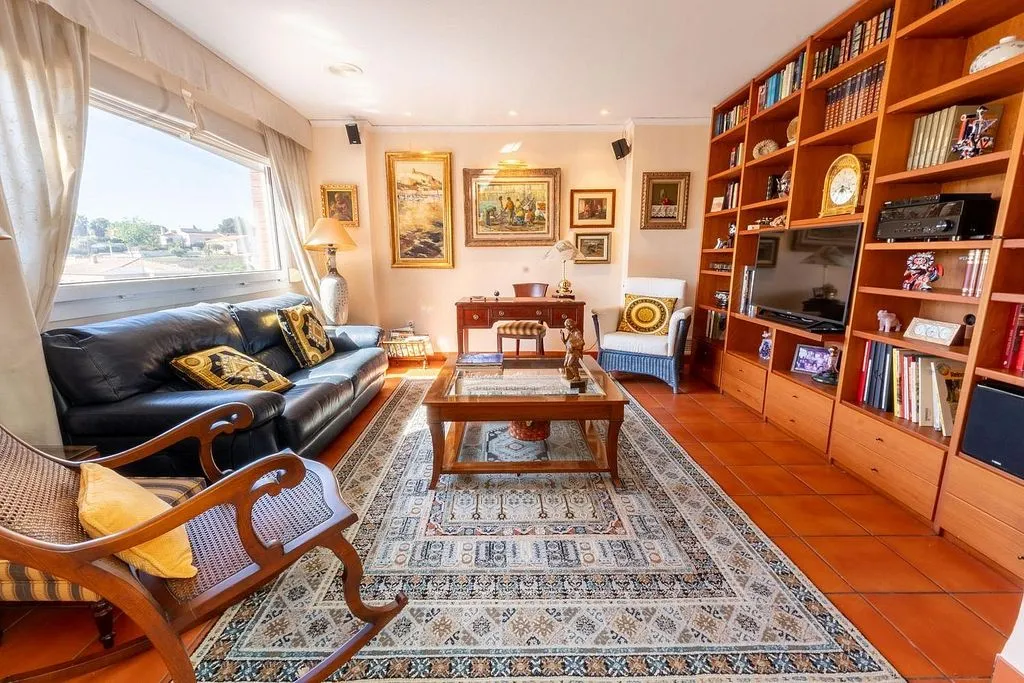 Elutuba - Luxury Chalet with Pool in Alginet